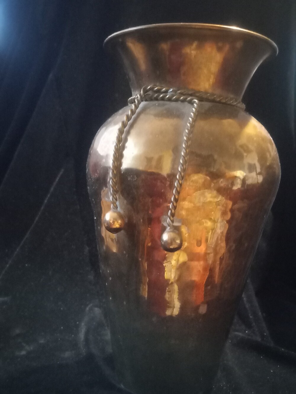 Vintage BRASS VASE 9 1/2 INCHES TALL